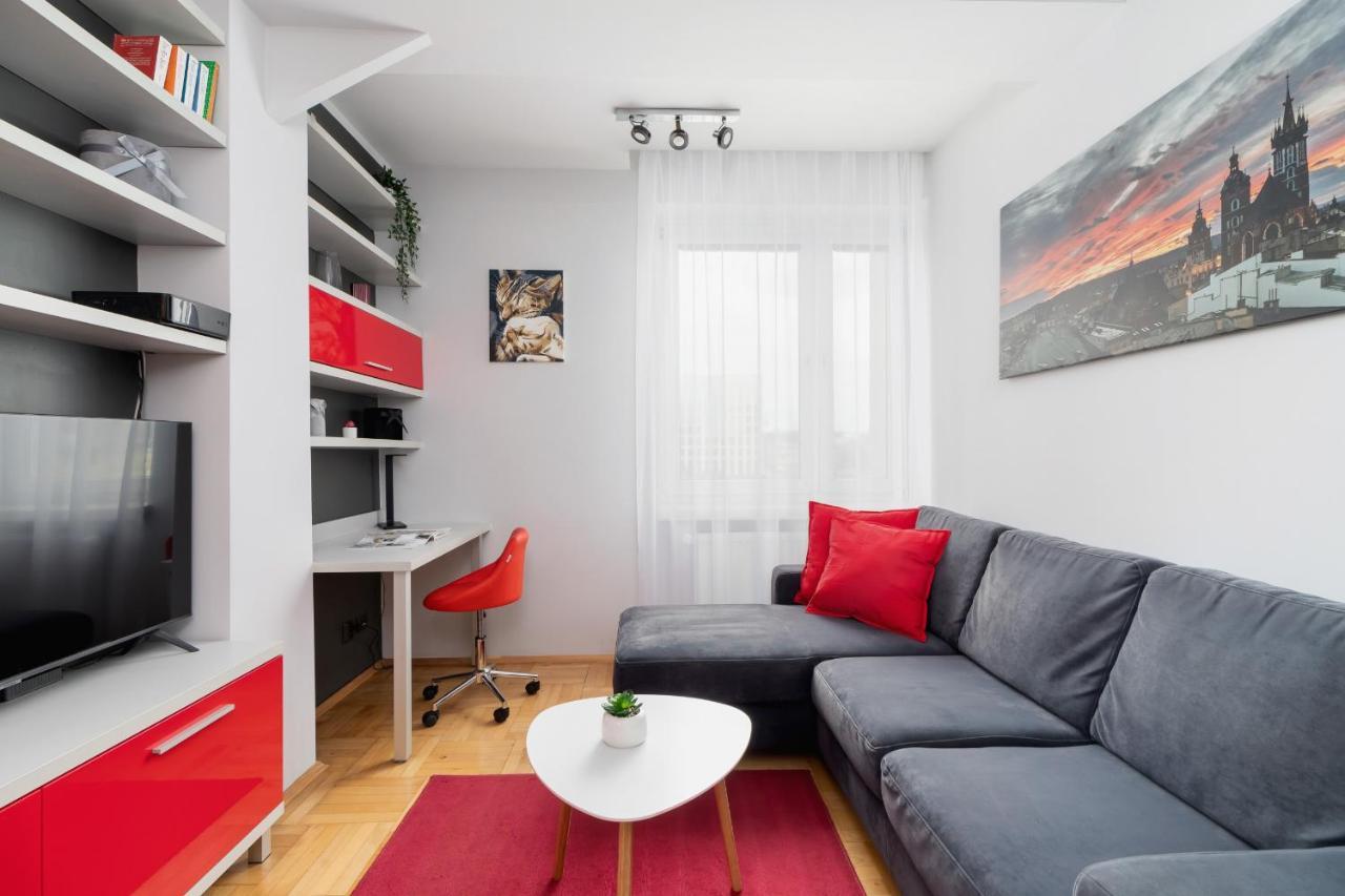 Lagiewniki Sanctuary One Bedroom Apartment By Renters คราคูฟ ภายนอก รูปภาพ