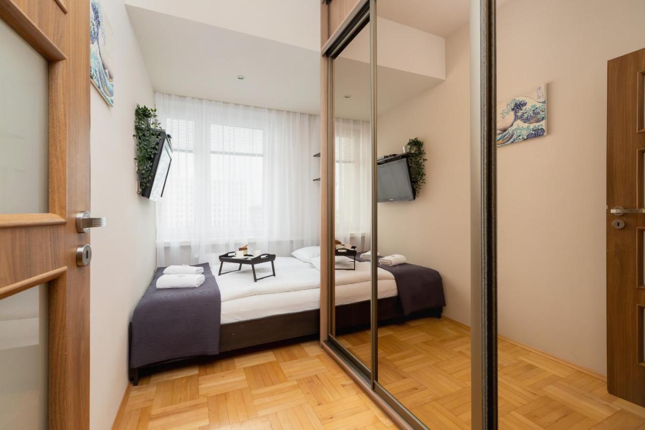 Lagiewniki Sanctuary One Bedroom Apartment By Renters คราคูฟ ภายนอก รูปภาพ
